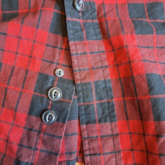 Eddie Bauer Mens Size XL Tall Button Down Shirt Red Black Plaid Long Sleeves - Picture 6 of 7